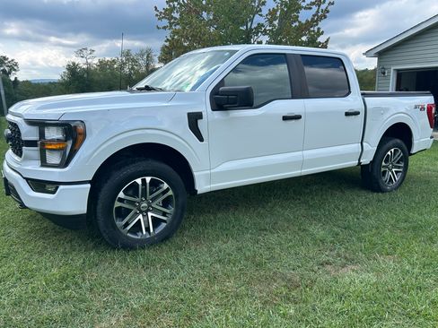 Used 2023 Ford F150 XL w/ STX Appearance Package AWD/4WD image 2