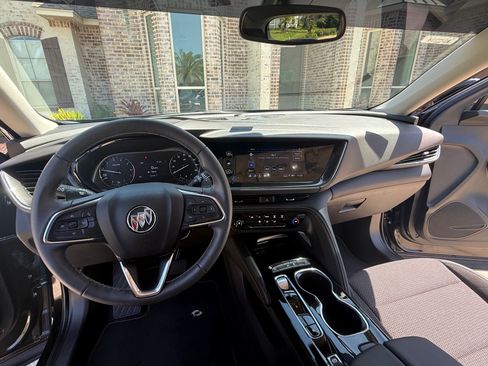 Used 2023 Buick Envision Preferred FWD image 13
