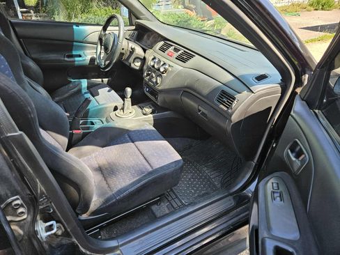 Used 2003 Mitsubishi Lancer Evolution image 8