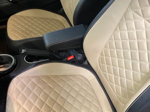 Used 2019 Volkswagen Beetle 2.0T Final Edition SEL image 1