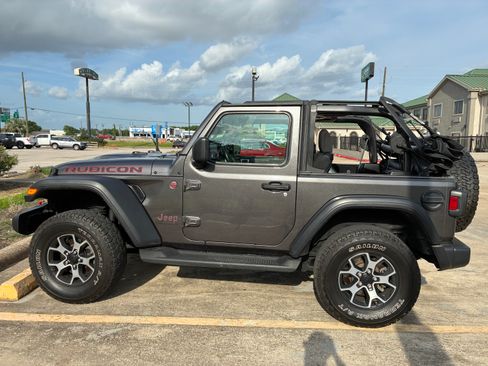 Used 2019 Jeep Wrangler Rubicon AWD/4WD image 1