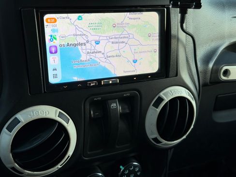 Used 2012 Jeep Wrangler Sahara image 2