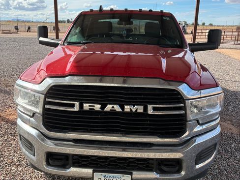 Used 2021 RAM 3500 Big Horn image 5
