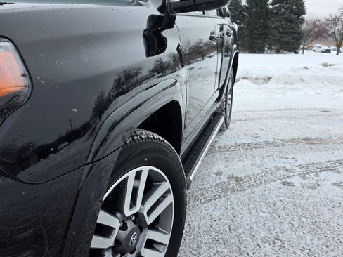 Used 2022 Toyota 4Runner TRD Sport image 5