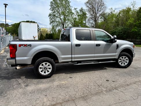 Used 2020 Ford F250 XL w/ STX Appearance Package image 2