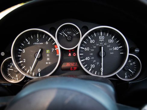 Used 2014 MAZDA MX-5 Miata Grand Touring w/ Premium Package image 21