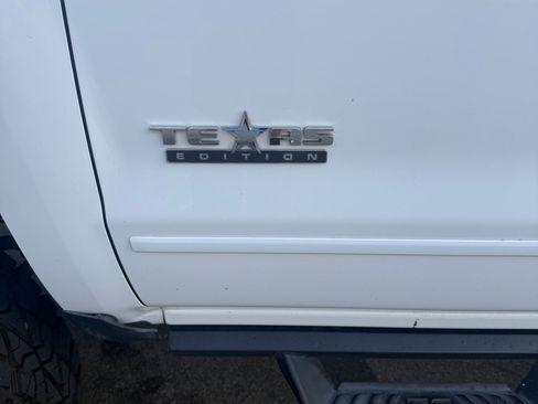 Used 2017 Chevrolet Silverado 1500 LT w/ Texas Edition image 5