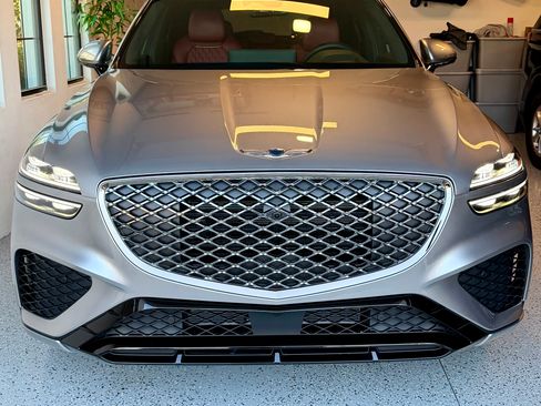 Used 2024 Genesis GV70 3.5T Sport w/ Sport Prestige Package image 28