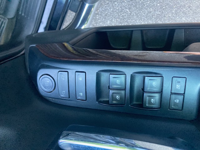 Used 2014 GMC Sierra 1500 SLE w/ SLE Value Package AWD/4WD image 11