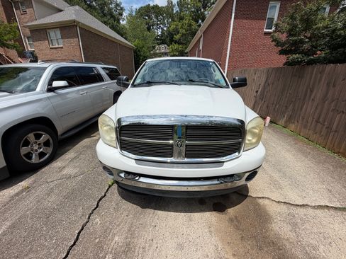 Used 2008 Dodge Ram 2500 Truck SXT w/ Popular Equipment Group RWD image 2