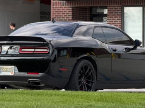 Used 2020 Dodge Challenger R/T Scat Pack w/ Dynamics Package image 4