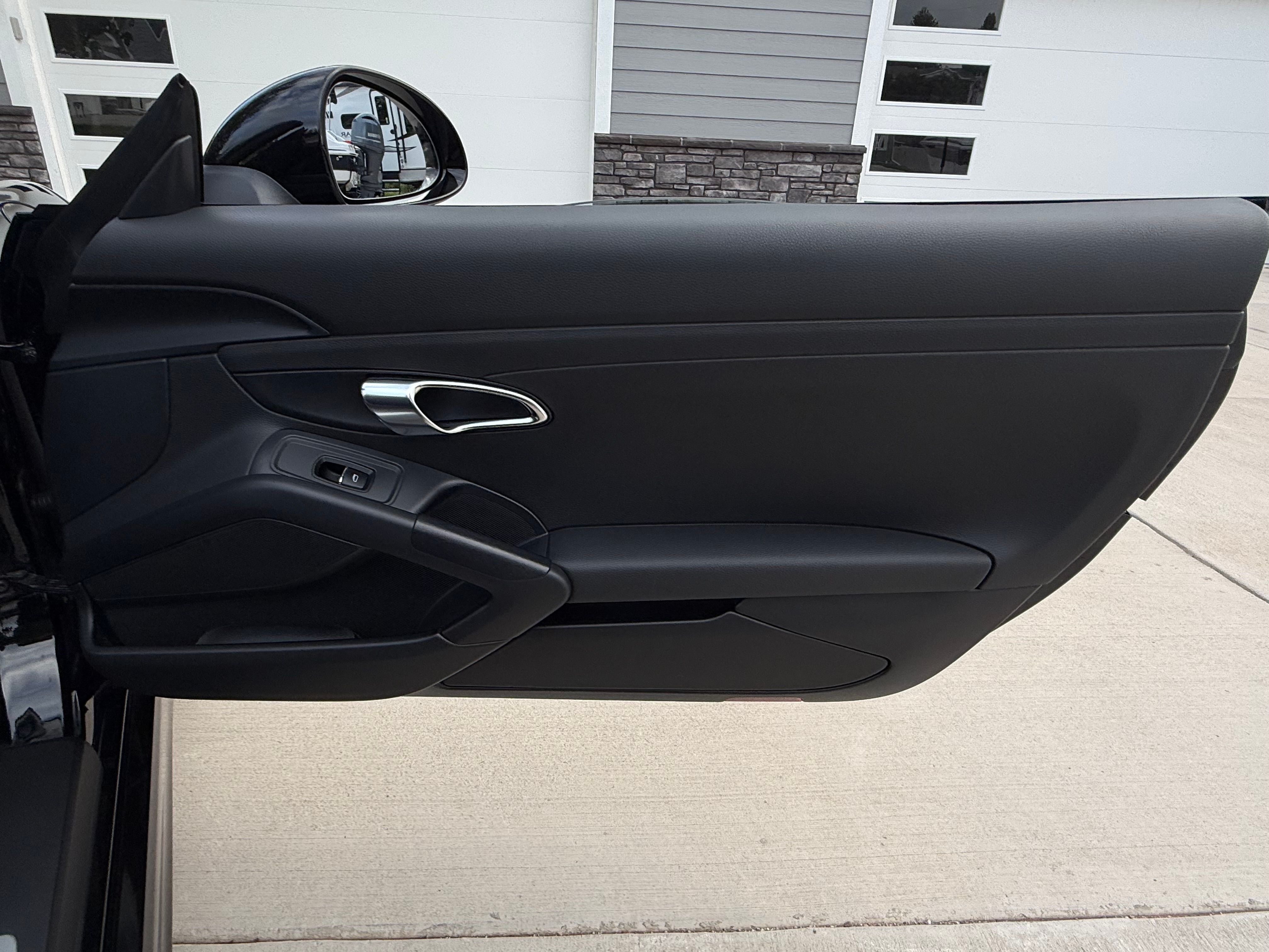 Used 2013 Porsche Boxster RWD image 25