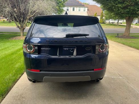 Used 2017 Land Rover Discovery Sport HSE AWD/4WD image 11