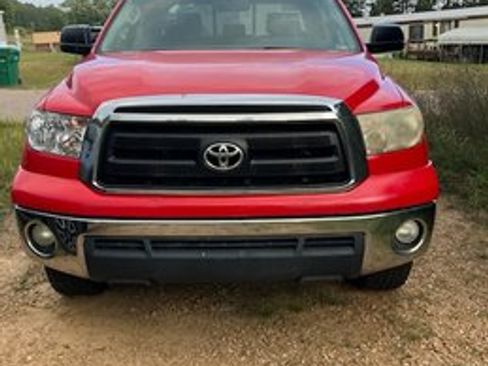 Used 2010 Toyota Tundra 4x4 Double Cab image 9