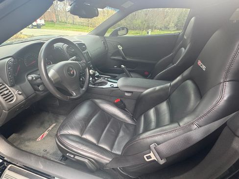 Used 2008 Chevrolet Corvette Z06 w/ Preferred Equipment Group RWD image 6