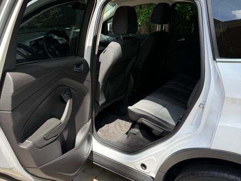 Used 2016 Ford Escape SE AWD/4WD image 7