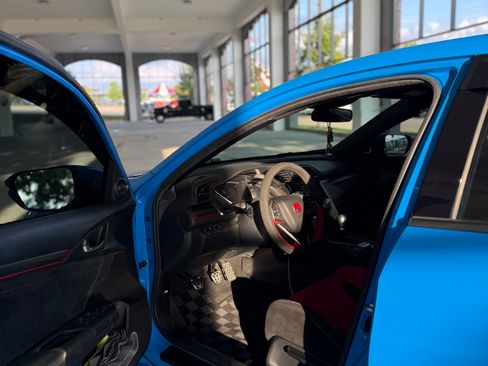 Used 2021 Honda Civic Type R image 13