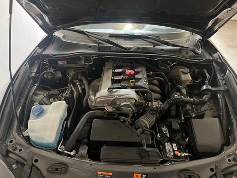 Used 2018 MAZDA MX-5 Miata RF Grand Touring RWD image 13