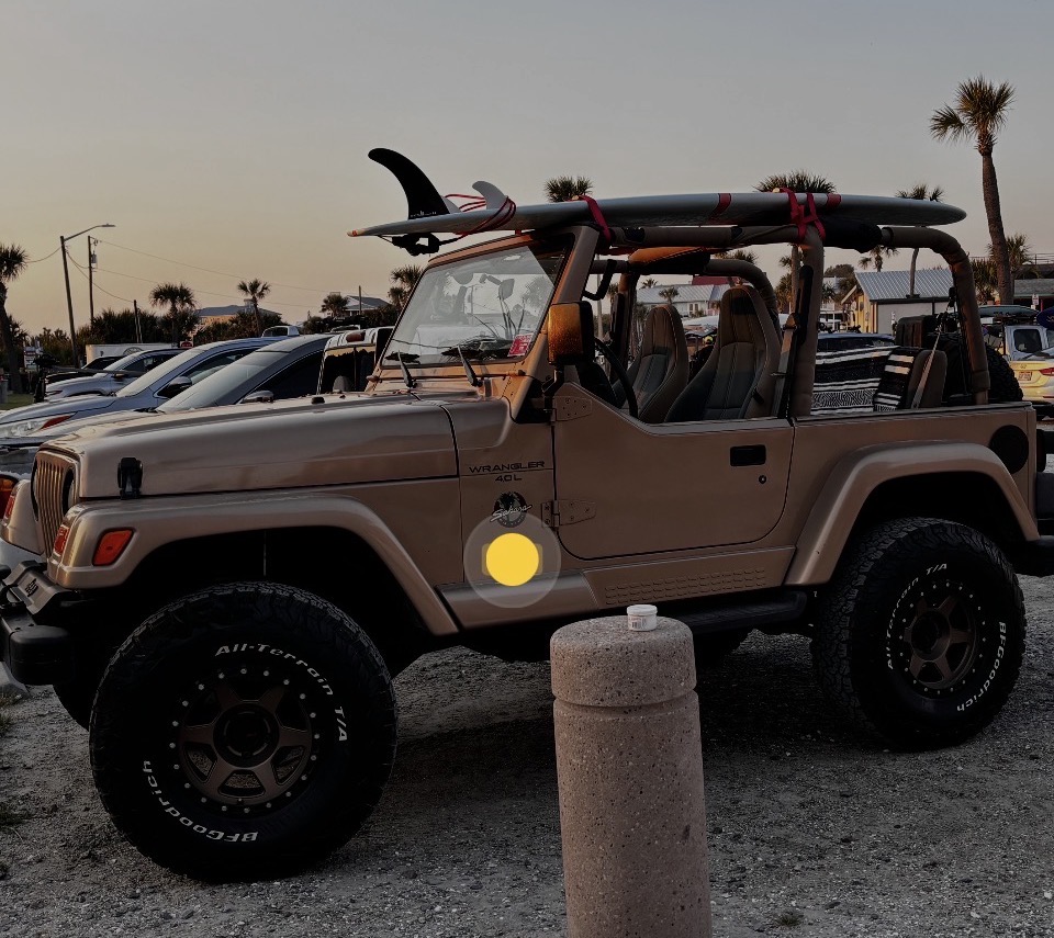 Used 1999 Jeep Wrangler Sahara AWD/4WD image 9
