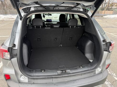 Used 2022 Ford Escape SEL image 5