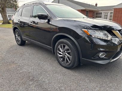 Used 2016 Nissan Rogue SL w/ SL Premium Package