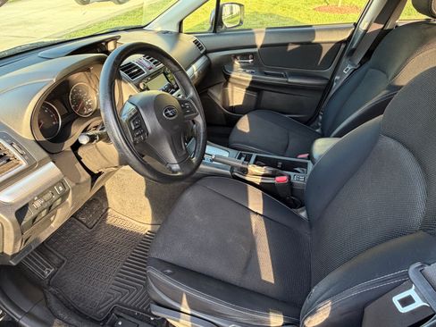 Used 2015 Subaru Crosstrek 2.0i Premium w/ Moonroof Package AWD/4WD image 14
