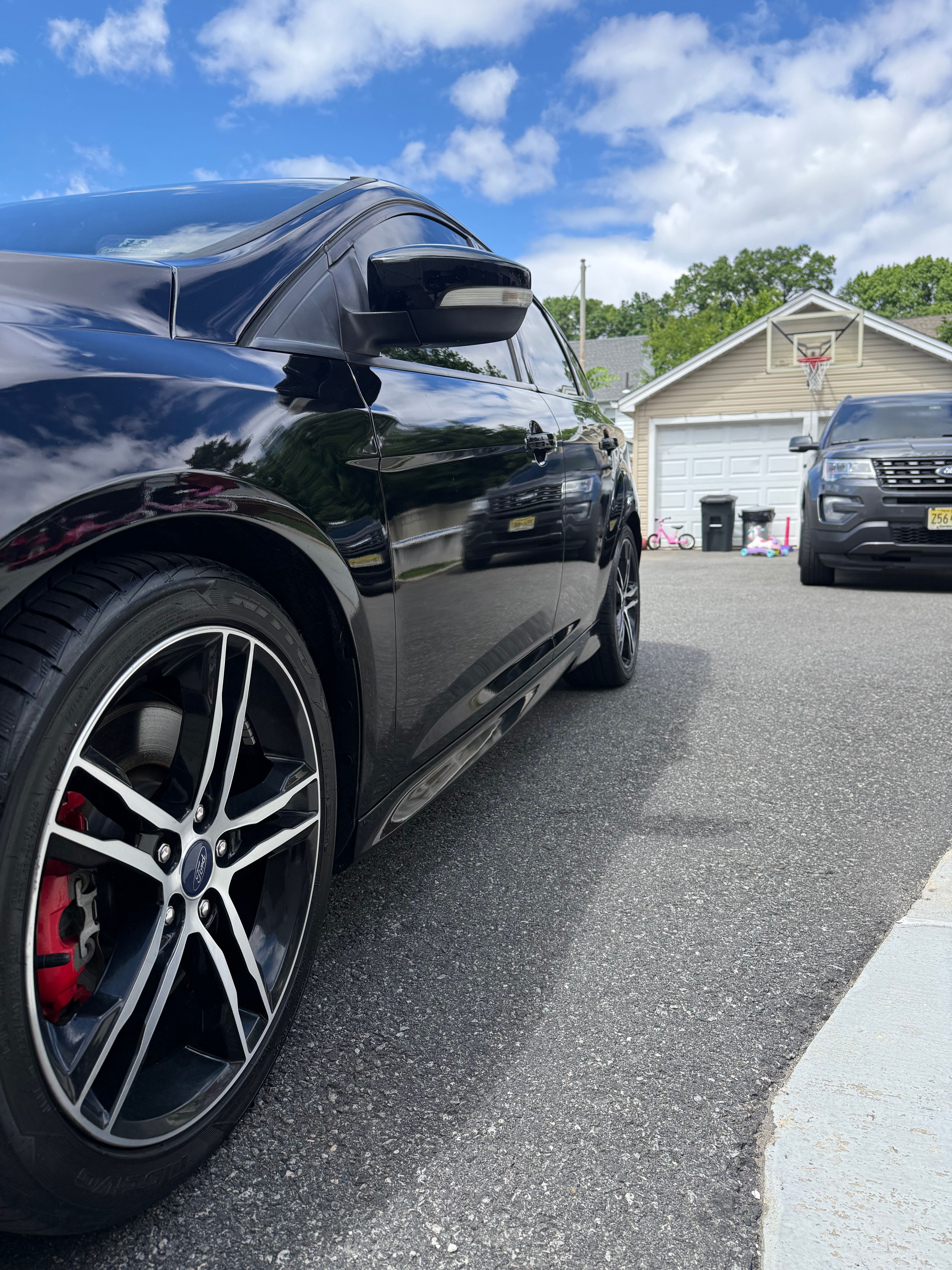 Used 2018 Ford Focus ST w/ Equipment Group 402A FWD image 6