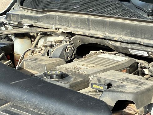 Used 2019 RAM 3500 Limited image 11