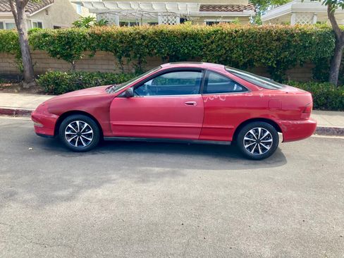 Used 1996 Acura Integra LS FWD image 11