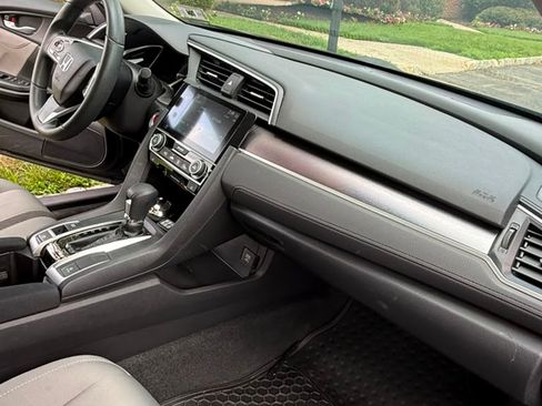 Used 2017 Honda Civic EX-T image 13