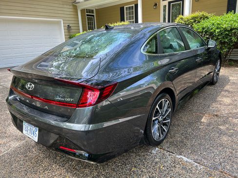 Used 2020 Hyundai Sonata Limited w/ Cargo Package FWD image 9