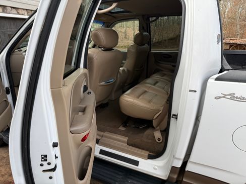 Used 2002 Ford F150 4x4 SuperCrew image 8