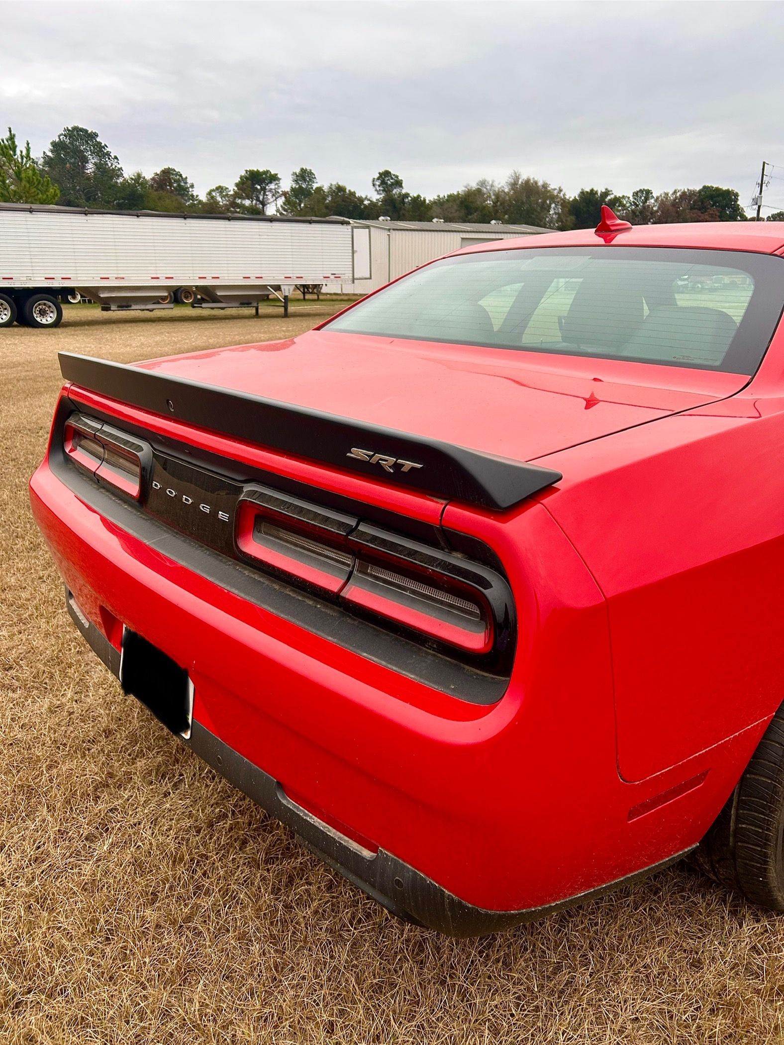 Used 2015 Dodge Challenger SRT Hellcat RWD image 8