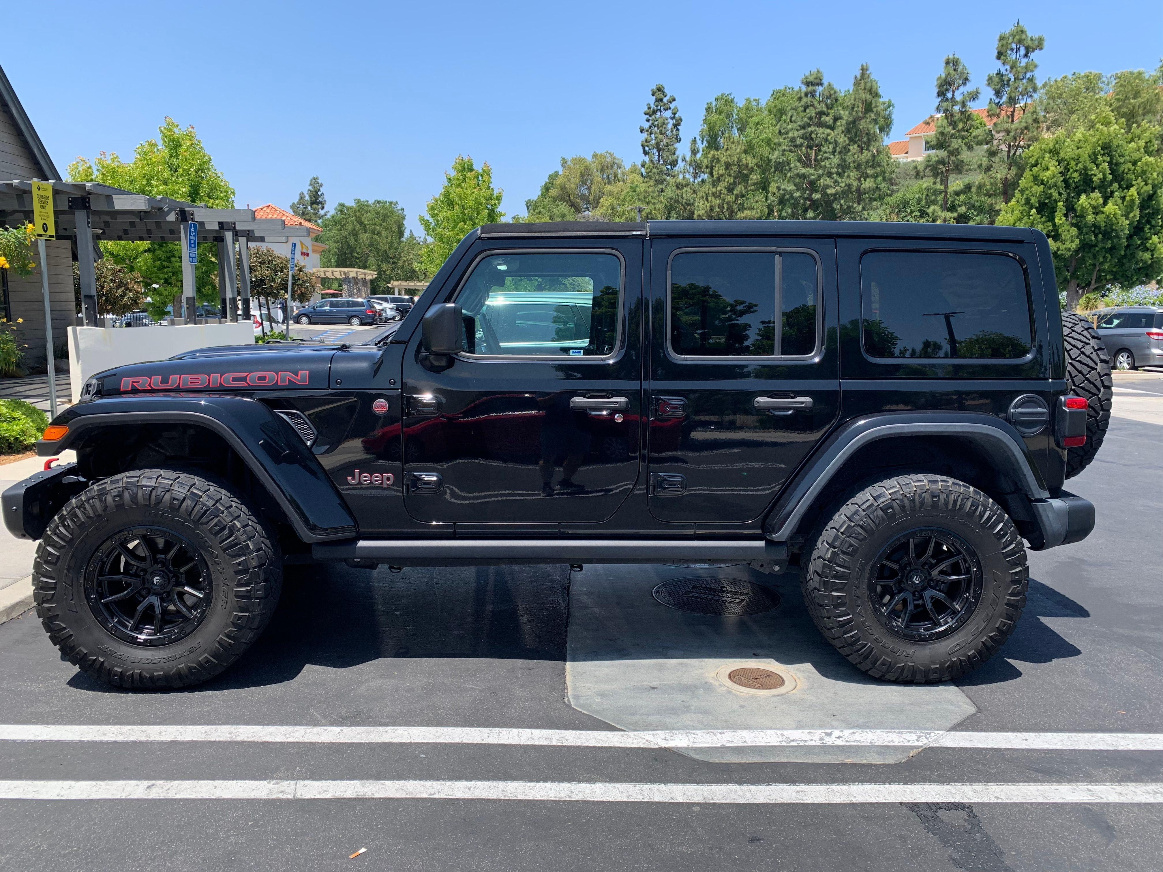 Used 2019 Jeep Wrangler Unlimited Rubicon AWD/4WD image 1