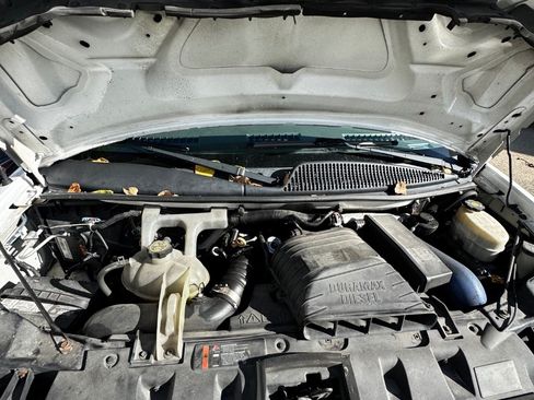 Used 2013 GMC Savana 2500 Extended image 9