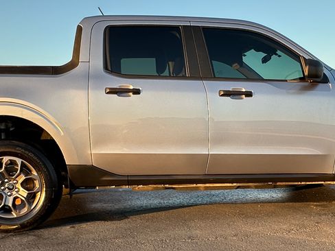 Used 2024 Ford Maverick XLT image 13