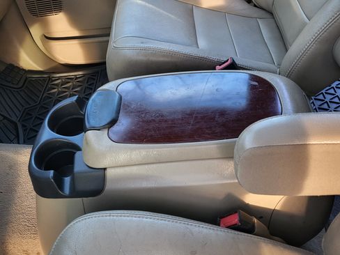 Used 2007 Ford F350 Lariat image 19