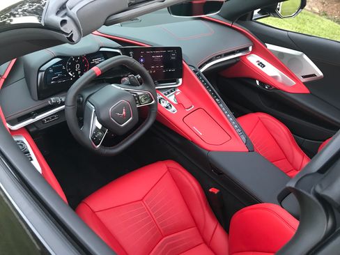 Used 2020 Chevrolet Corvette Stingray Coupe 2D w/ 2LT Preferred Equipment Group image 11