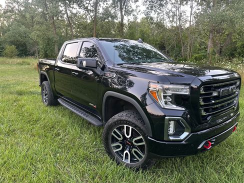 Used 2021 GMC Sierra 1500 AT4 w/ AT4 Premium Package AWD/4WD image 6