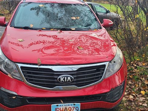 Used 2013 Kia Sportage LX w/ Convenience Pkg image 2