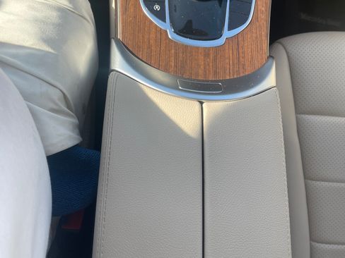 Used 2021 Mercedes-Benz C 300 Sedan image 31