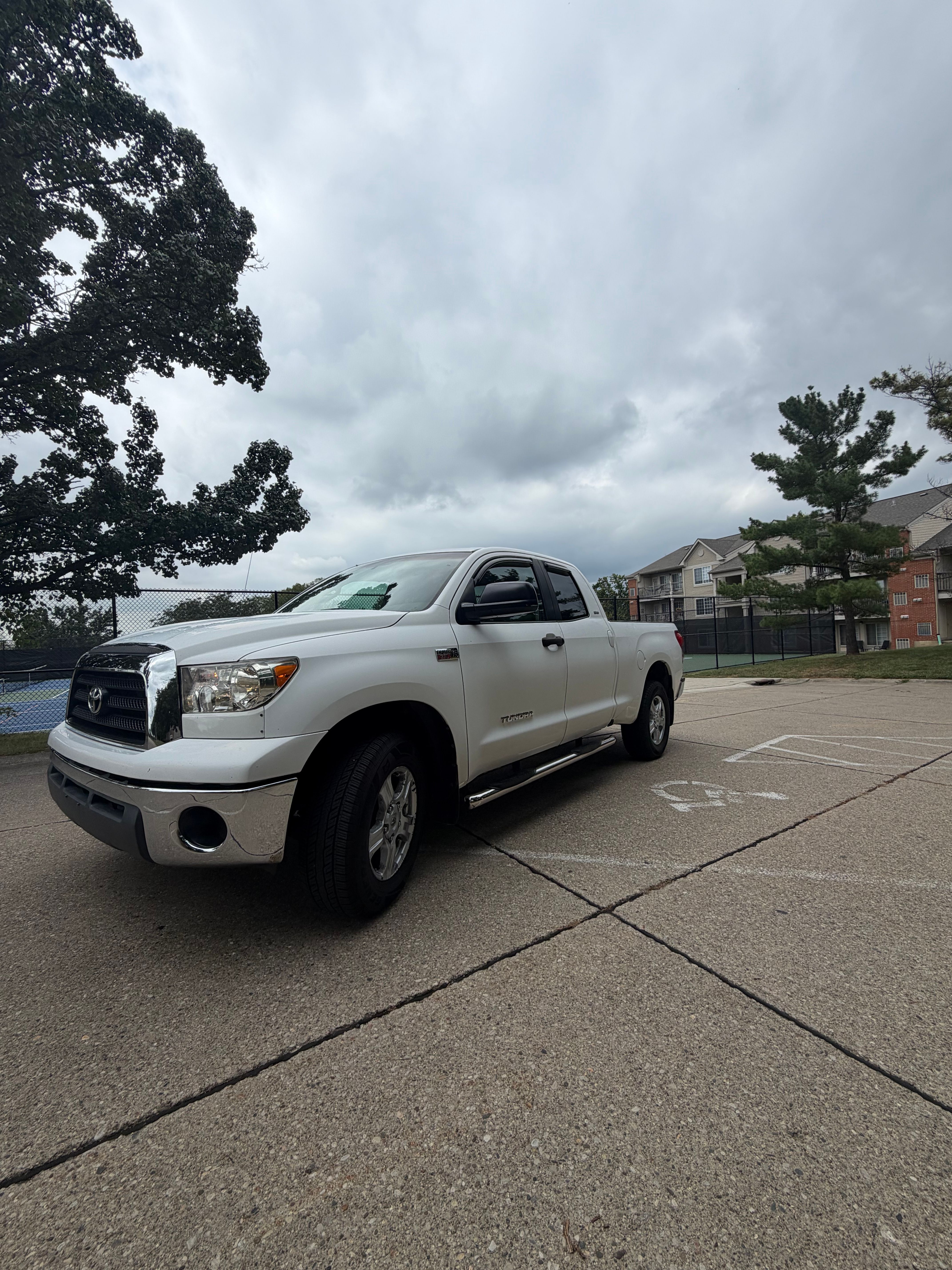 Used 2007 Toyota Tundra SR5 AWD/4WD image 1