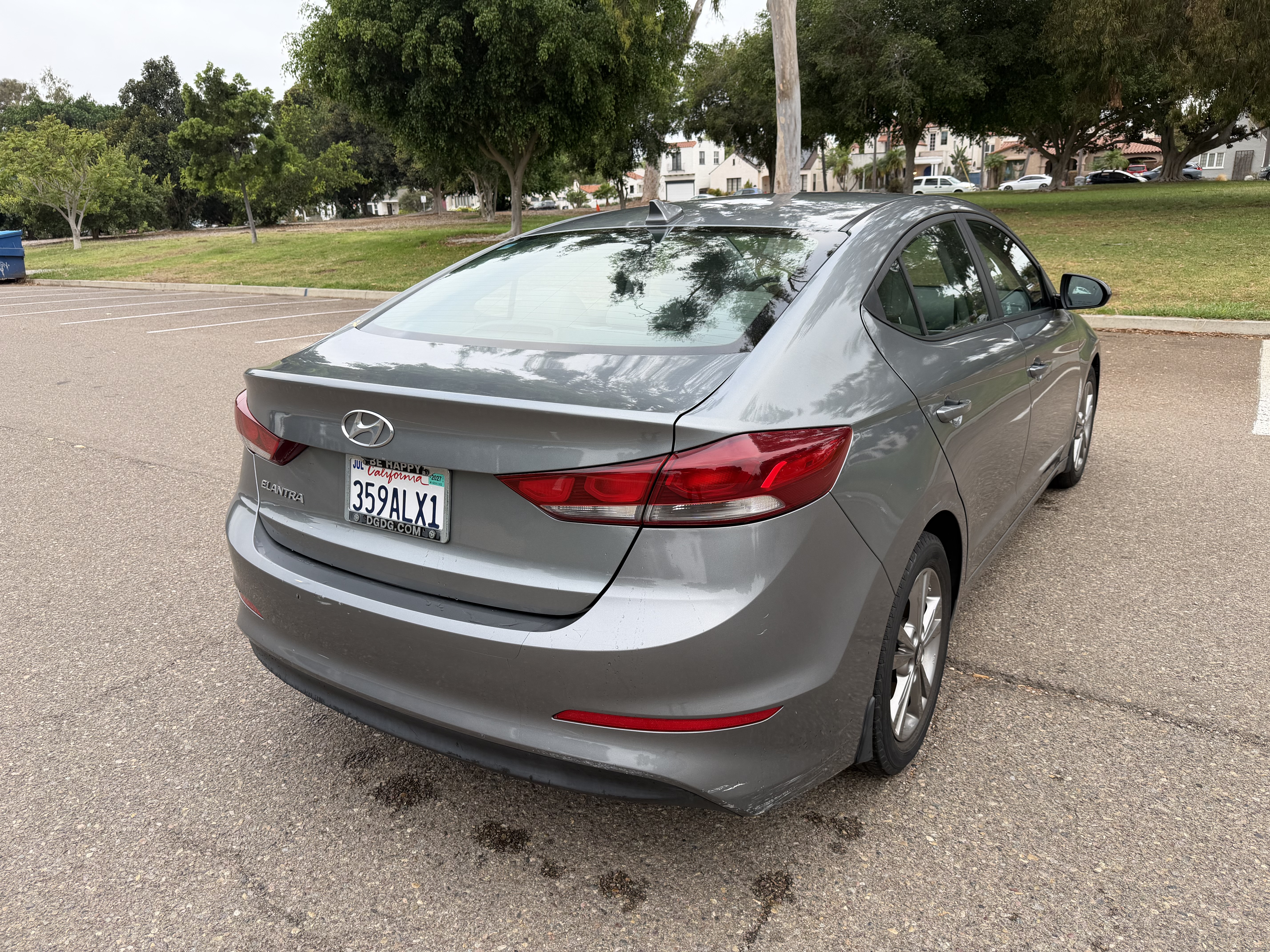 Used 2018 Hyundai Elantra SEL FWD image 32