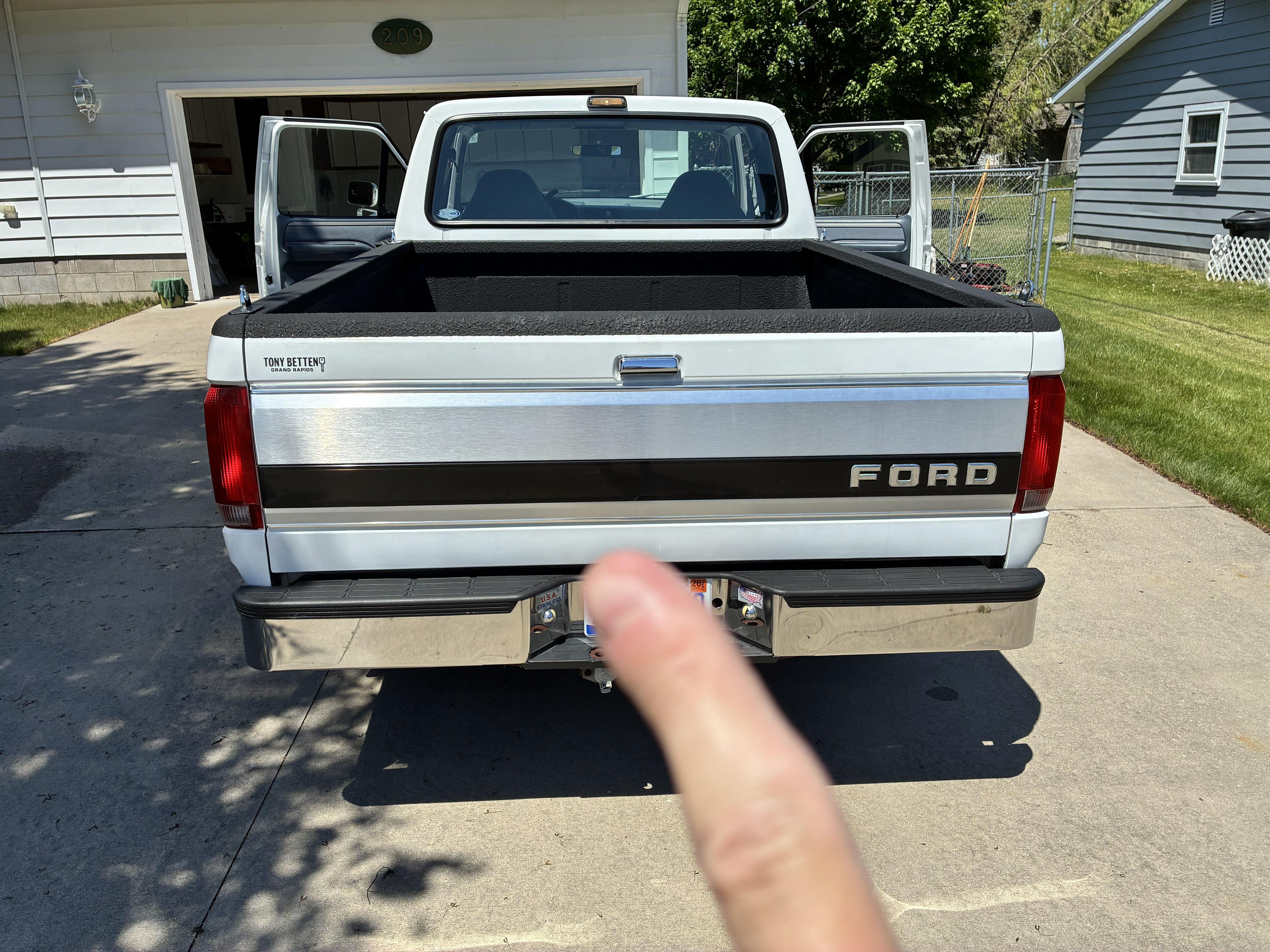 Used 1993 Ford F150 XL RWD image 9