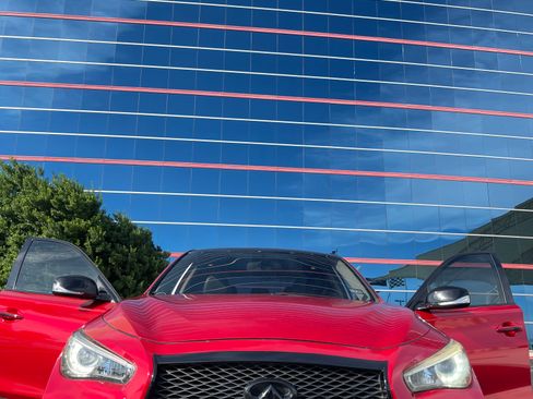 Used 2014 INFINITI Q50 S 3.7 Sedan 4D w/ Navigation Package image 10