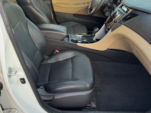 Used 2012 Hyundai Sonata GLS FWD image 11