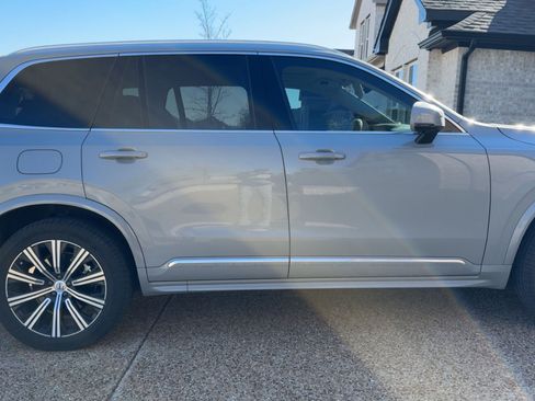 Used 2025 Volvo XC90 B6 Plus w/ Protection Package Premier image 2