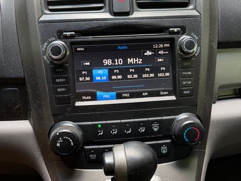 Used 2011 Honda CR-V LX image 30