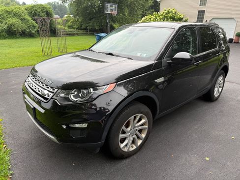 Used 2016 Land Rover Discovery Sport HSE AWD/4WD image 1