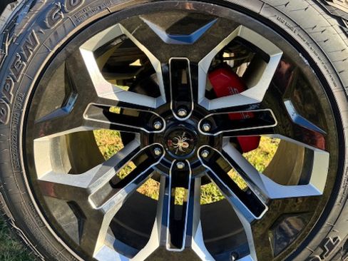 Used 2020 Ford F150 XLT w/ Equipment Group 302A Luxury image 9